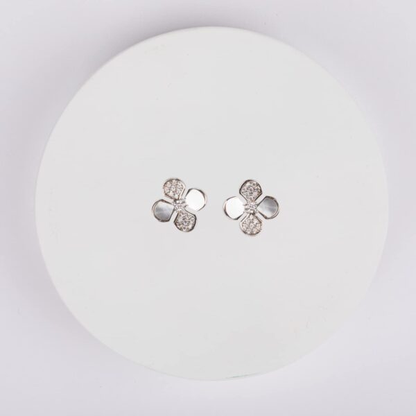 925 Sterling Silver Stud Earrings Four-leaf Clover Clover Flower Stud Earrings Ladies Four-leaf Clover Earrings Good Luck Clover for Ladies Valentine's Day Gift - Image 4